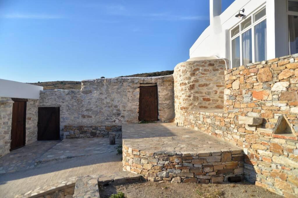 George Farmhouse Chrousa Exterior photo